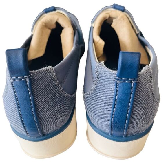 Baretraps Garner Wedge Slip-On, Chambray blue, size 7.5 - Picture 6 of 7
